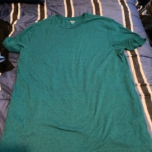 Men’s mossimo shirt large